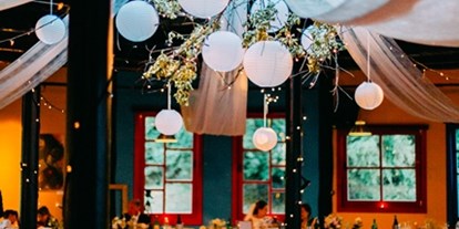 Hochzeit - Art der Location: Eventlocation - Rauchwart - Fotografie Rebecca Kuglitsch https://rebeccakuglitsch.com/ - Rogner Bad Blumau