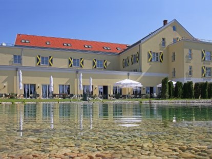Hochzeit - Sommerhochzeit - Österreich - Die Hochzeitslocation Grandhotel Niederösterreichischer Hof in Lanzenkirchen. - Grandhotel Niederösterreichischer Hof