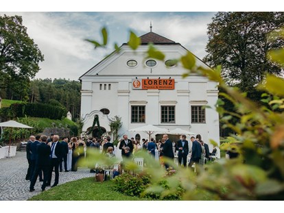 Hochzeit - Art der Location: Eventlocation - Ober-Grafendorf - Credit: Everly Pictures - Lorenz Wachau