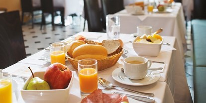 Hochzeit - Gritsch - Das reichhaltige und vielfältige Frühstücksbuffet verwöhnt jeden Gaumen mit regionalen Köstlichkeiten und Schmankerln. - Hotel Sporer****