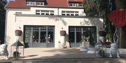 Hochzeit - Art der Location: im Freien - Deutschland - Villa Blanca