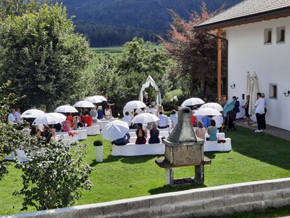 Hochzeit - Art der Location: Scheune - Freie Hochzeit im Garten - Stadl/Hotel/Restaurant Alte Goste