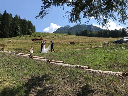 Hochzeit - Hochzeits-Stil: Rustic - Ebensee - Zahlreiche Fotogelegenheiten für unvergessliche Hochzeitsfotos. - Laimeralm