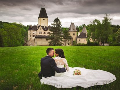 Hochzeit - Umgebung: im Park - Schloss Ottenstein