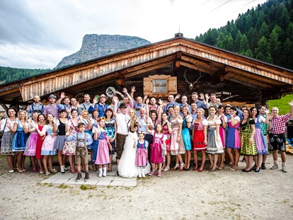 Hochzeit - Hochzeits-Stil: Rustic - Bis zu 140 Personen...auch kleine Gesellschaften! - Berghotel Gerlosstein