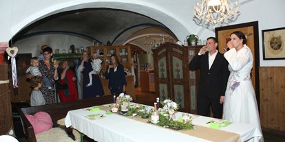 Hochzeit - Geeignet für: Vernissage oder Empfang - Schliersee - Ein Prost auf die Ehe - Bergpension Maroldhof