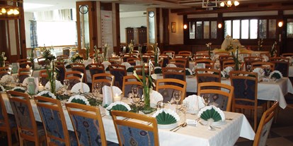 Hochzeit - Umgebung: am Land - Steyr - 1A Landhotel Schicklberg