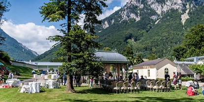 Hochzeit - Reichenau an der Rax - Feiern Sie Ihre Hochzeit im Gartenpavillion auf Schloss Wartholz in Reichenau an der Rax (NÖ).
Foto © weddingreport.at - Schloss Wartholz