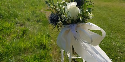 Hochzeit - Winterhochzeit - Niedersachsen - freie Trauung am Teich - Orangerie im Rhododendronpark