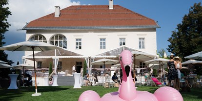 Hochzeit - Art der Location: Eventlocation - Beachparty am Sonntag  - Schloss Maria Loretto am Wörthersee