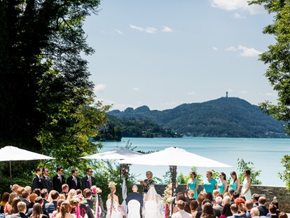Hochzeit - Hochzeitsessen: 3-Gänge Hochzeitsmenü - Bodensdorf (Steindorf am Ossiacher See) - freie Trauung im Garten. - Schloss Maria Loretto am Wörthersee