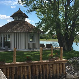 Hochzeit: Insel im hauseigenen Badesee - VILA VITA Pannonia