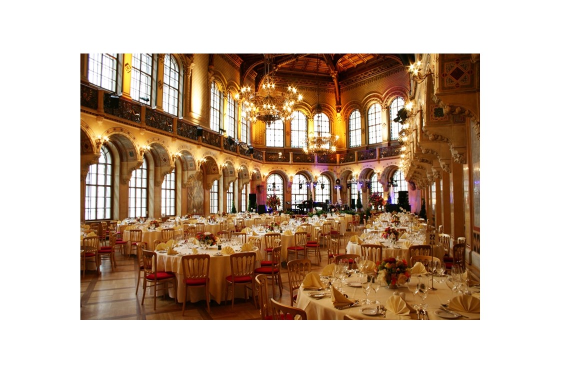 Hochzeit: Großer Ferstelsaal für beeindruckende Feierlichkeiten - Palais Ferstel