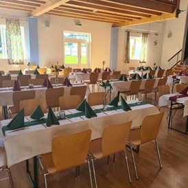Hochzeit: Saal bis ca. 500 Personen - Gasthaus zur Dorfwirtin