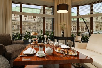 Hochzeit: Tea-Time @ Bristol-Suite - Hotel Bristol Vienna