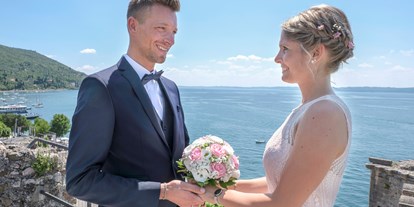 Hochzeit - Sommerhochzeit - Gardasee - HOCHZEIT FÜR ZWEI IN ITALIEN - Torri del Benaco 