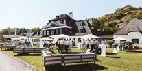 Hochzeit - Art der Location: Eventlocation - Unser 10.000 Quadratmeter großer Schlossgarten - der perfekte Ort für Trauung und Agape - Schloss Luberegg