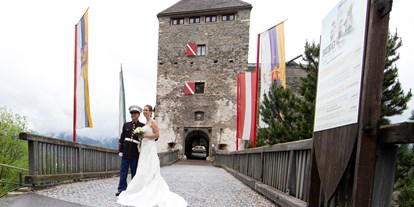 Hochzeit - Trauung im Freien - Leoben (Leoben) - Feiern Sie Ihre Hochzeit auf der Burg Oberkapfenberg. - Burg Oberkapfenberg