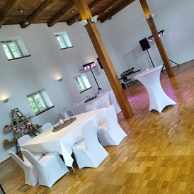 Hochzeit: Bauhaus - Wasserschloss Haus Opherdicke