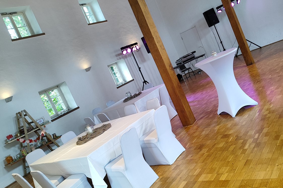 Hochzeit: Bauhaus - Wasserschloss Haus Opherdicke