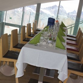 Hochzeit: Heiraten im Cáfe 3.440 in Tirol.
Foto © Pitztaler Gletscherbahn - Café 3.440