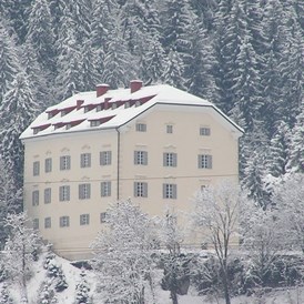 Hochzeit: Schloss Greifenburg im Winterkleid. - Schloss Greifenburg