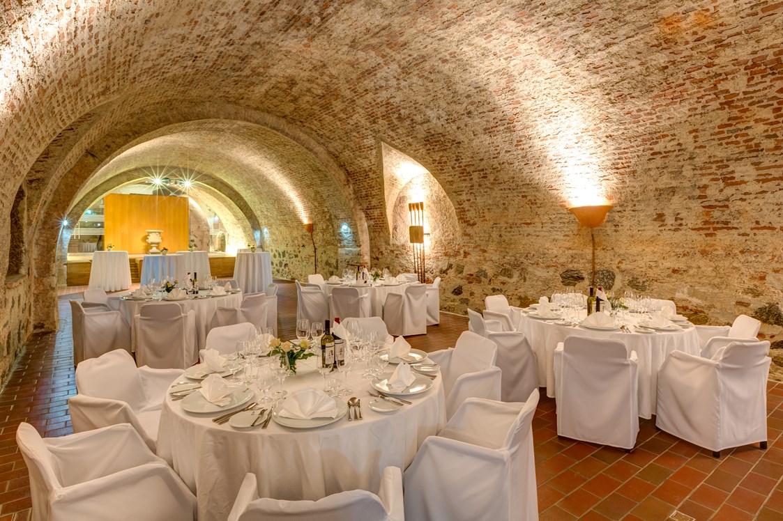 Hochzeit: Der Lutherkeller der Burg Forchtenstein bietet Platz für bis zu 110 Hochzeitsgäste. - Burg Forchtenstein